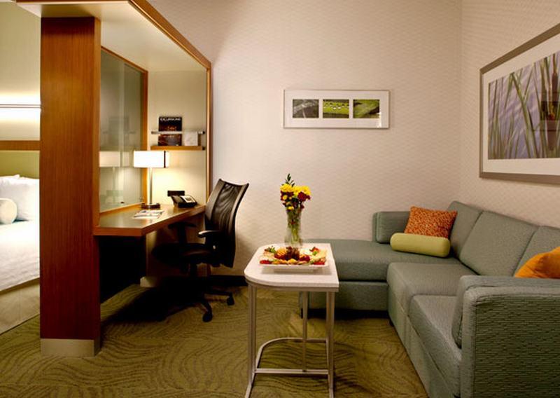 Springhill Suites By Marriott Huntsville Downtown Екстер'єр фото
