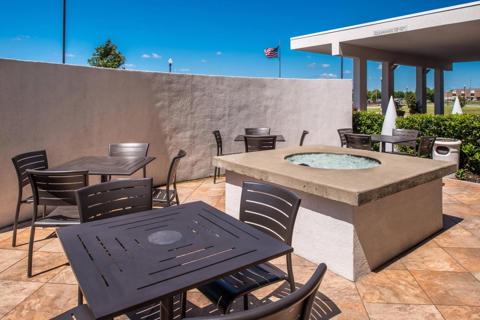 Springhill Suites By Marriott Huntsville Downtown Екстер'єр фото