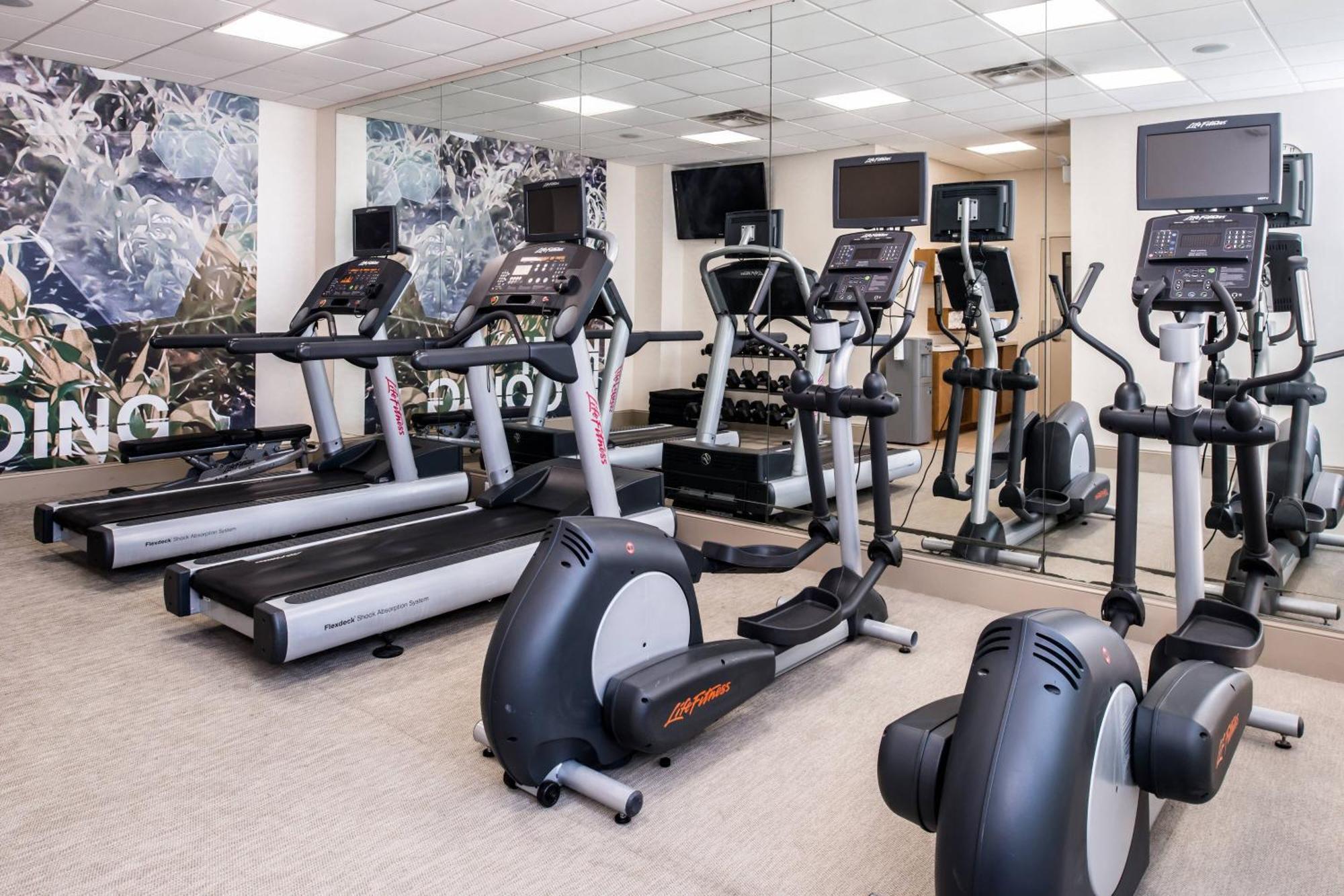 Springhill Suites By Marriott Huntsville Downtown Екстер'єр фото