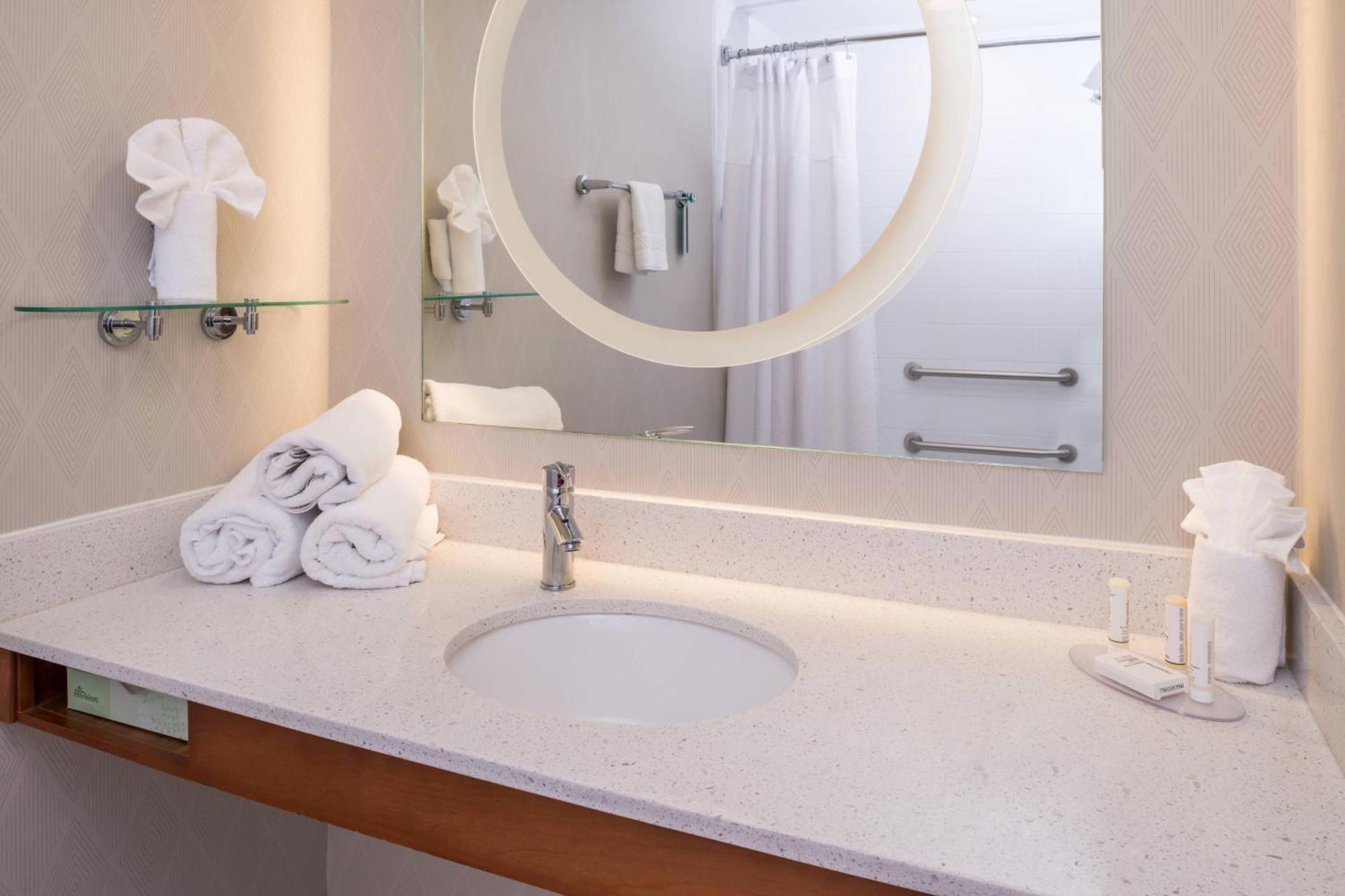 Springhill Suites By Marriott Huntsville Downtown Екстер'єр фото
